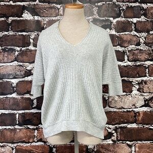 Cabi Sweater Watson Short Sleeve V Neck Boxy Size XX Small XXS